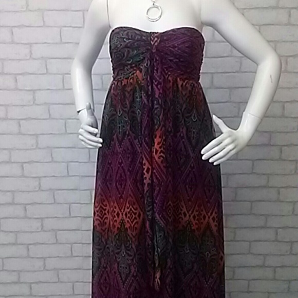Beautiful strapless maxi LIKE NEW - Picture 1 of 4
